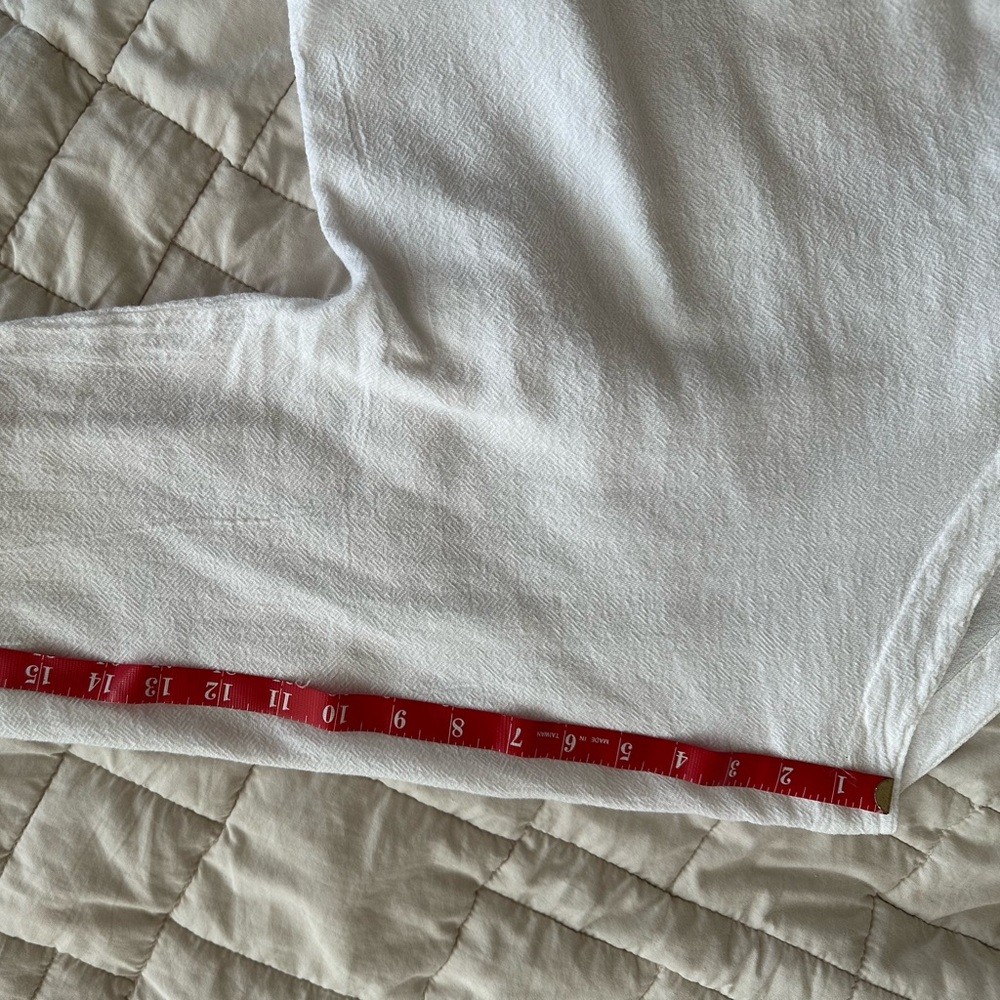 Gauze top  V-neck Large 
Good used condition